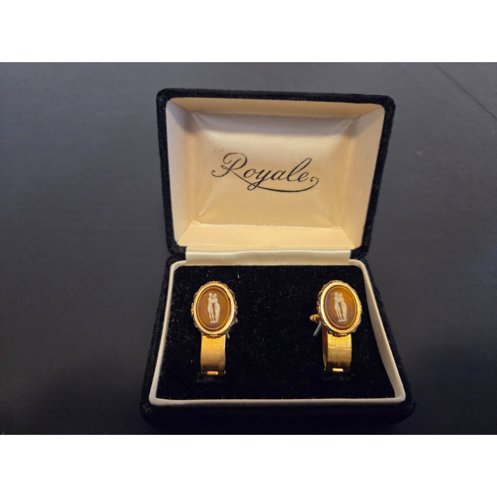 Royale Vintage Gold Tone Cameo Cufflinks Oval Couple Portrait Jewelry with Box
